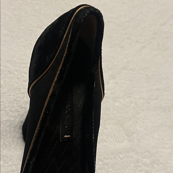 BCBG Maxazria Velvet/Satin 37/7B Black 3.5” Sexy Block Heel EUC (N) - Picture 9 of 16
